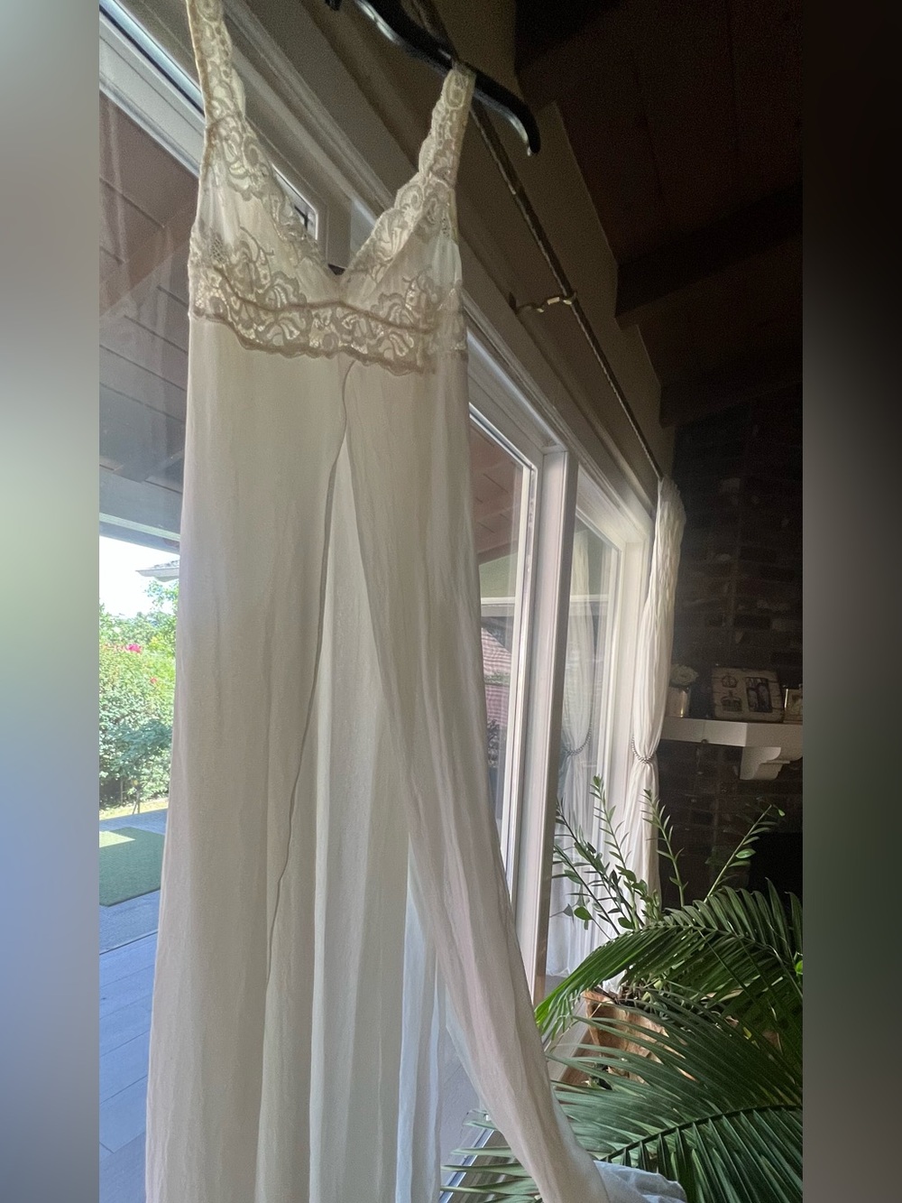$10Gift🦊Italy Sexy Romantic IvoryLace Mesh Flowing High4pieces slit Maxi gown